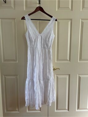 Tommy Hilfiger White V-Neck Textured Midi Dress